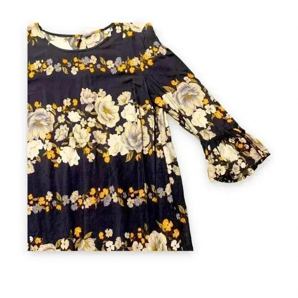 Old Navy 3/4 Ruffle Sleeve Gray with Floral Print Back Cutout Mini Dress - Picture 2 of 9